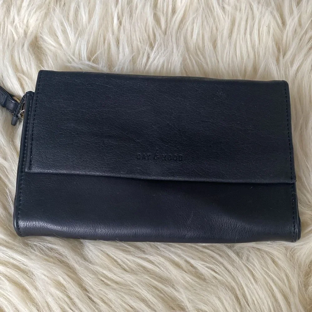 Elegant Black Quality Leather 2-in-One Clutch Wallet NWT